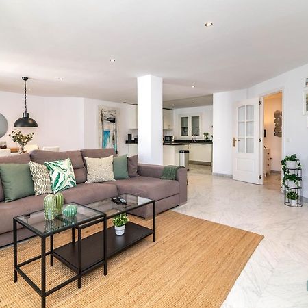 Puerto Banus Finest 2-Bdrm Apt - 50 Metres To Beach Marbellac Extérieur photo